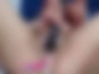 Live-Cam-Show mit Exotic-wish - Smoking auf Camsoda