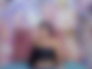 Live cam show with Luna and ALL - Granny on Instabang