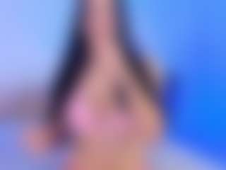Live cam show with MissMayy - Upskirt on sexylive.show
