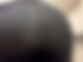 RobbynOkihara's Live Sex Cam Show