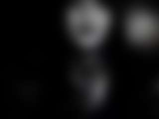 Live cam show with XIOUX - Strapon on CamClone