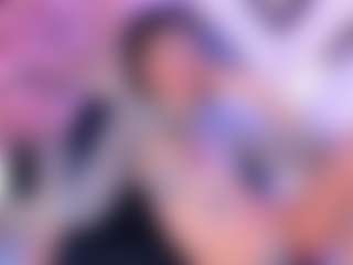 calioperoux's Live Sex Cam Show