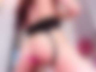 Live cam show with KendallRogers - Foot Fetish Brown Hair on liverealitysex.com