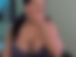 Live cam show with Ana - Facial Piercings on Camsoda