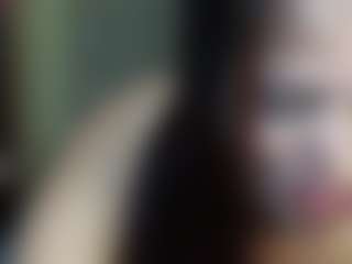 Live cam show with RachellPark - Granny Squirt on CamClone