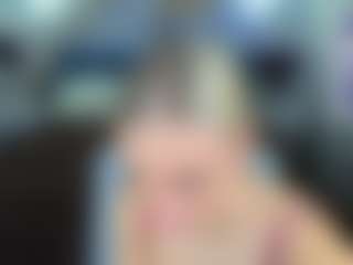 Live cam show with Silen - Privateshow on friskycurves.com