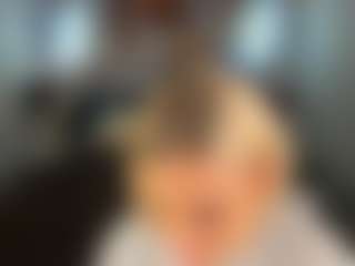 Live cam show with Silen - Bra on Dolls Live
