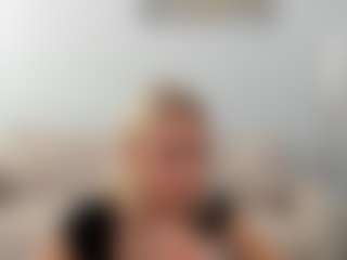 Live cam show with Silen - Twerking on Camsoda