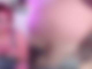 Live cam show with DannaScully - Strip Red Hair on fapnchat