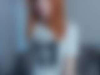 Live cam show with Mozelle - Whore on live18s.com