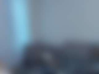 Live cam show with Mozelle - Spy on PervPlay.com