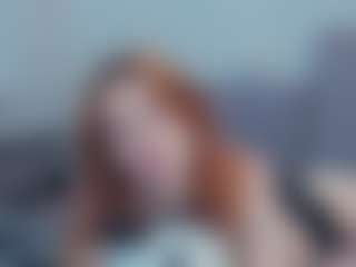 Live cam show with Mozelle - Dominant on AdultVida.com