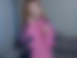 Live cam show with Mozelle - Tiny Tits on nudelive.tv