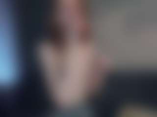 Live cam show with Mozelle - Abs on StripNow