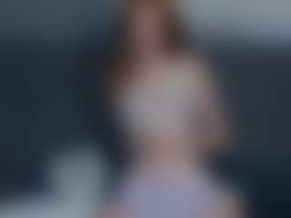 Live cam show with Mozelle - Abs on Camming Site