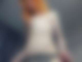 Live cam show with Mozelle - Abs on SmokeAndPoke