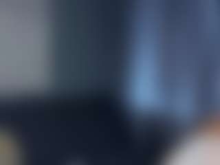 Live cam show with Mozelle - Spy on UwU Esports