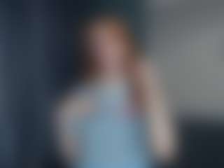 Live cam show with Mozelle - Spy on Dolls Live