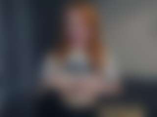 Live cam show with Mozelle - Ride on crypto-cams