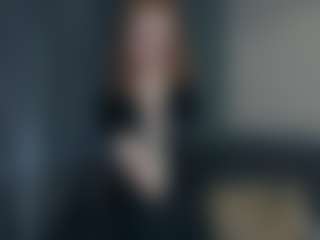 Live cam show with Mozelle - Spy on livesuperchat.net