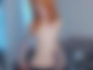 Live cam show with Mozelle - Nympho on Camming Site