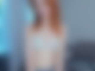 Live cam show with Mozelle - Spy on xheatlive.com