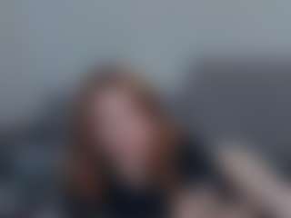 Mozelle's Live Sex Cam Show