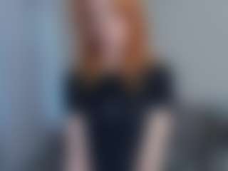 Live cam show with Mozelle - Cosplay on camwithhim.com