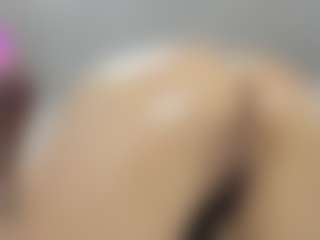 ALICIATARLY's Live Sex Cam Show
