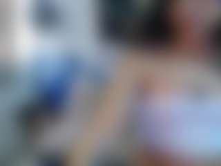 Amaia-T's Live Sex Cam Show