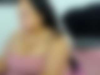 Live cam show with Ava-ryd - Facial on Camsoda