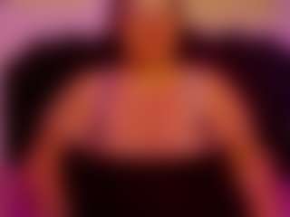 Live cam show with Ava-ryd - Amateur Mature on CamwithHer