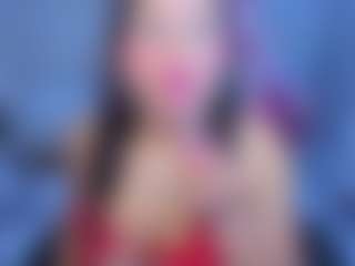 CLHOEBOOBS's Live Sex Cam Show