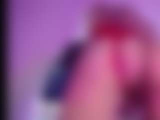 Live cam show with GigiBelli - Twerk on fapnchat