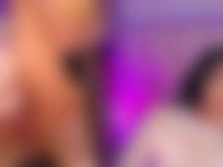 Live cam show with GigiBelli - Fuck Machine on Camsoda