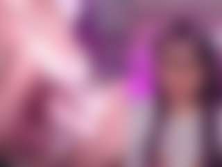 GigiBelli's Live Sex Cam Show