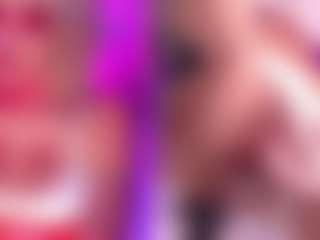 Live cam show with GigiBelli - Body Massage on Camsoda