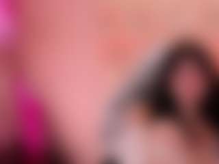 GigiBelli's Live Sex Cam Show