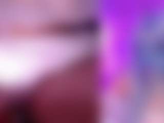 GigiBelli's Live Sex Cam Show