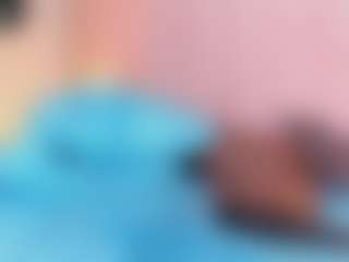 Live cam show with Hillary-Collins - Blonde Hair on Camsoda
