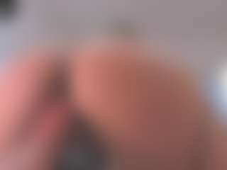 Live cam show with Hillary-Collins - Ride Torso on milfzrlive.com