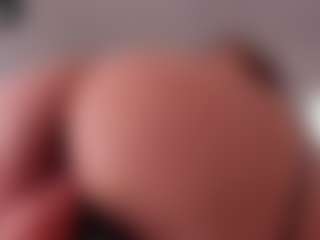 Live cam show with Hillary-Collins - Full Nudity on MyBangCams