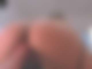 Live cam show with Hillary-Collins - Fuck Machine on CamSodaAdn