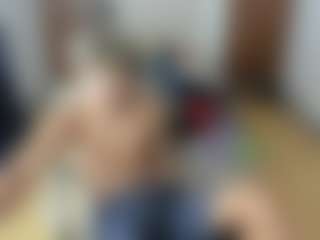 Live cam show with Juan-Mhata - Armpits on nudelive.tv
