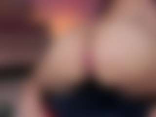 Live cam show with Lilith - Fuck Machine on Nude Live Now