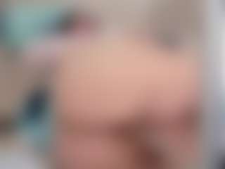 Live cam show with Lilith - Tittyfuck on Dare Cams