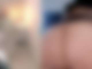 Live cam show with Lilith - Squirt Latina on Fling VIP Chat | colombia