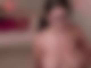 Live cam show with Lilith - Fuck Machine on madthumbs
