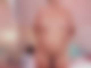 Live cam show with Lilith - Fuck Machine on Camsoda