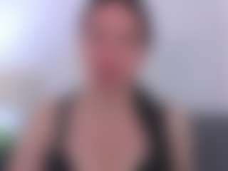 MiaSeductive's Live Sex Cam Show